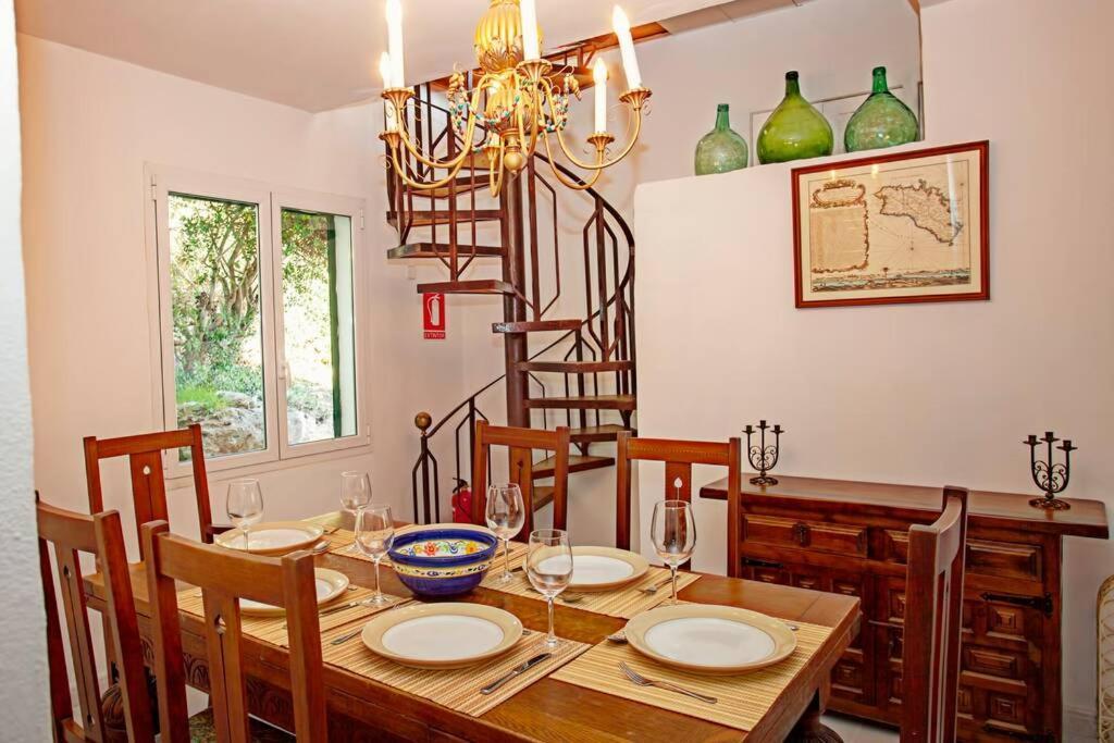 Villa Cecylia Khu nghỉ mát Khu nghỉ mát Es Canutells Ngoại thất bức ảnh