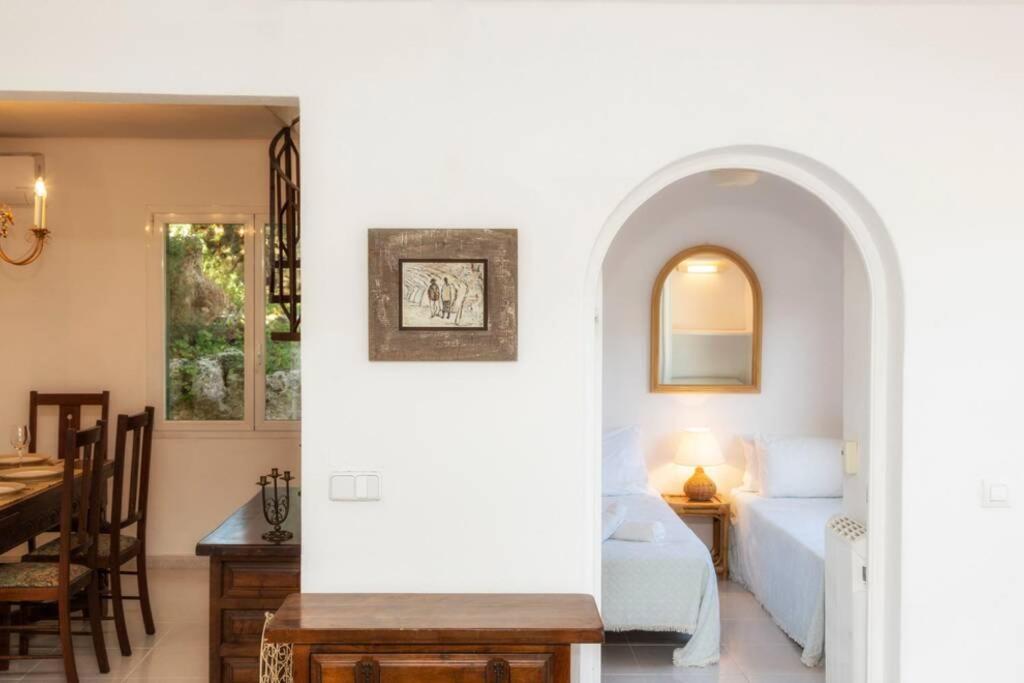 Villa Cecylia Khu nghỉ mát Khu nghỉ mát Es Canutells Ngoại thất bức ảnh